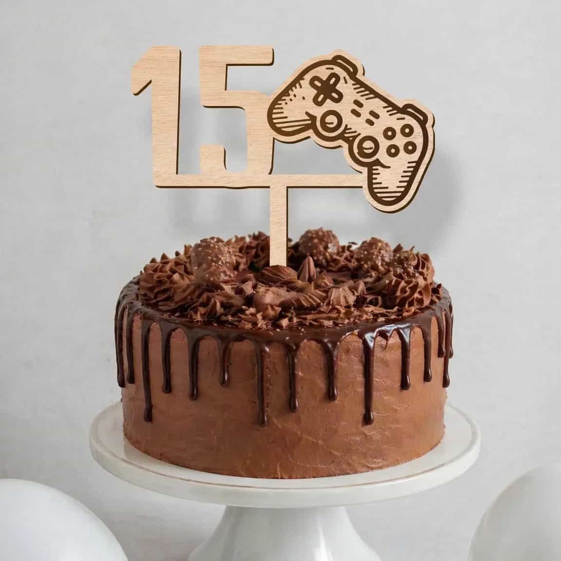 Cake topper en bois – Anniversaire – Manette de jeu (Gamer)