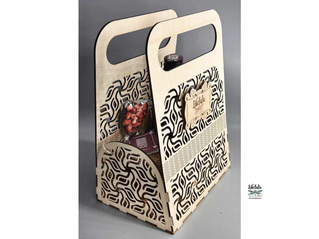 Wooden Gift Basket – Labyrinth